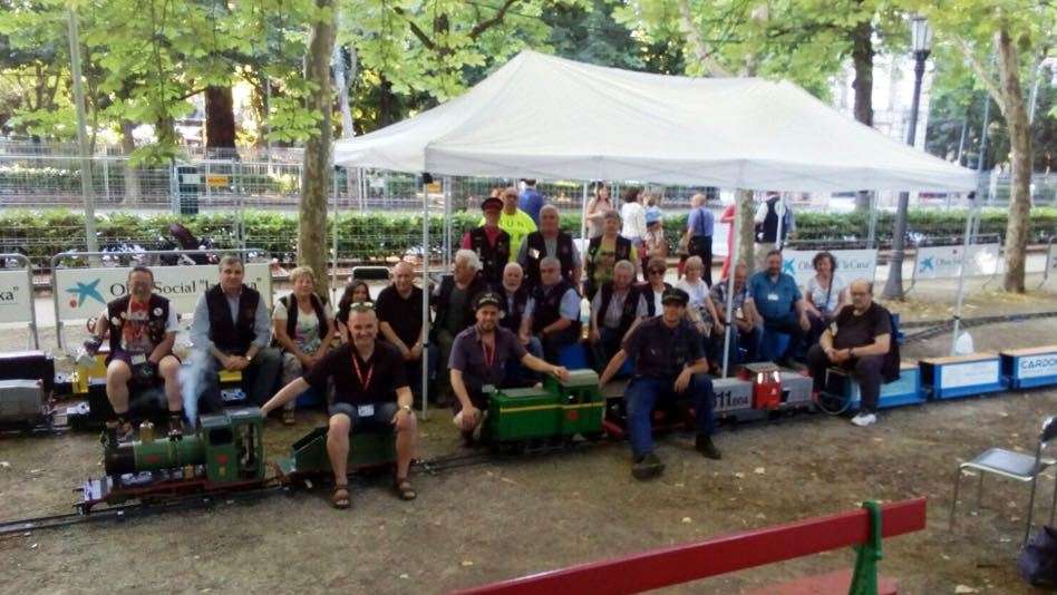 Foto de grupo en el Bosquecillo