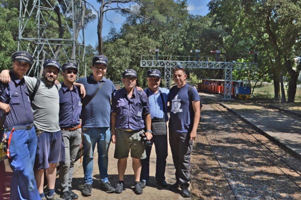 Foto de grupo en el Tren de Palau