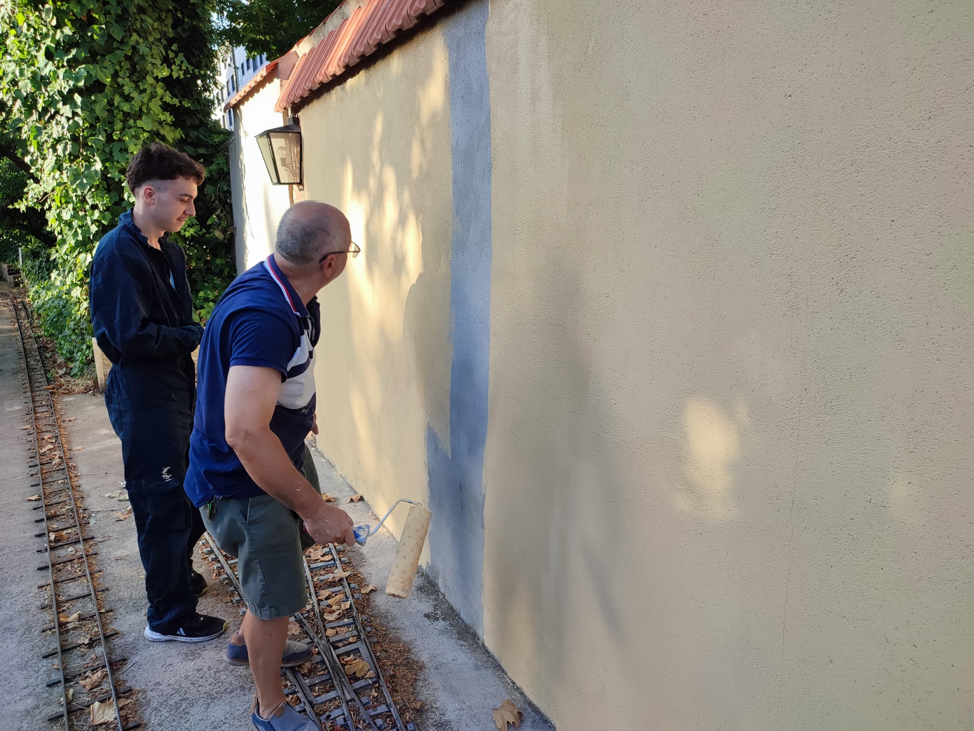 Obras 2022: Pintura de muros exteriores
