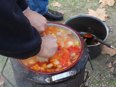 En una buena olla ferroviaria no puede faltar la morcilla