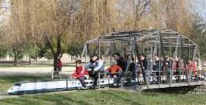 Puente metálico del FC de Can Mercader